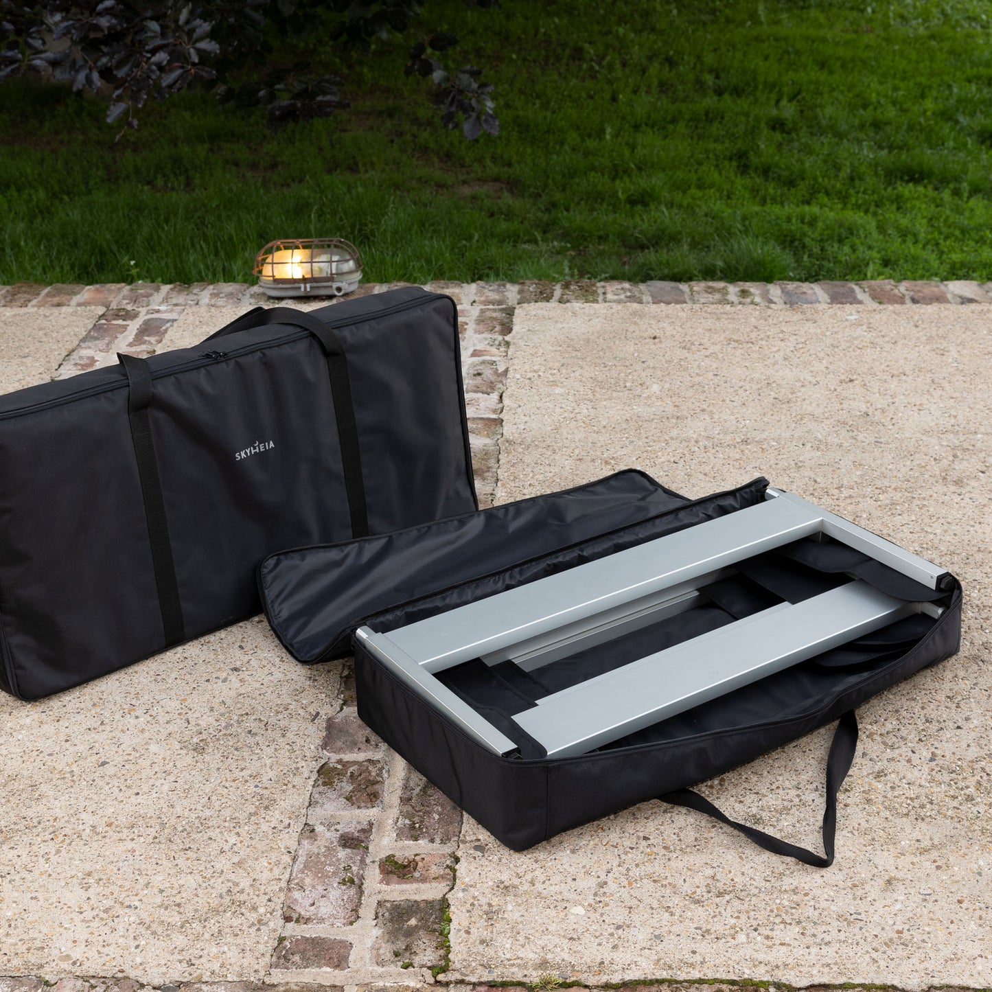 Wetterfestes Outdoor-Doppelbett „SkyHeia” (Set)